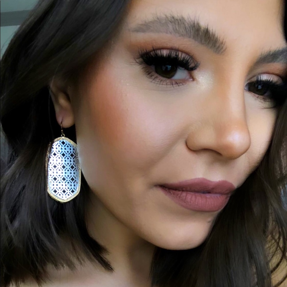 SOLD ON FB Kendra Scott Earrings